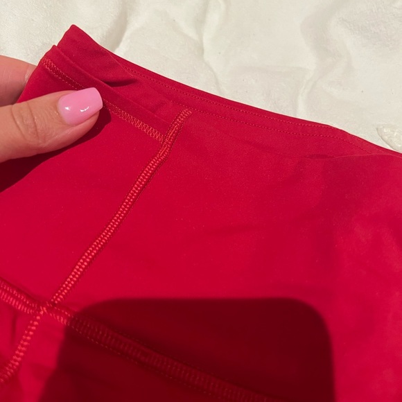 LULULEMON FAST & FREE - BNWOT - Picture 6 of 10